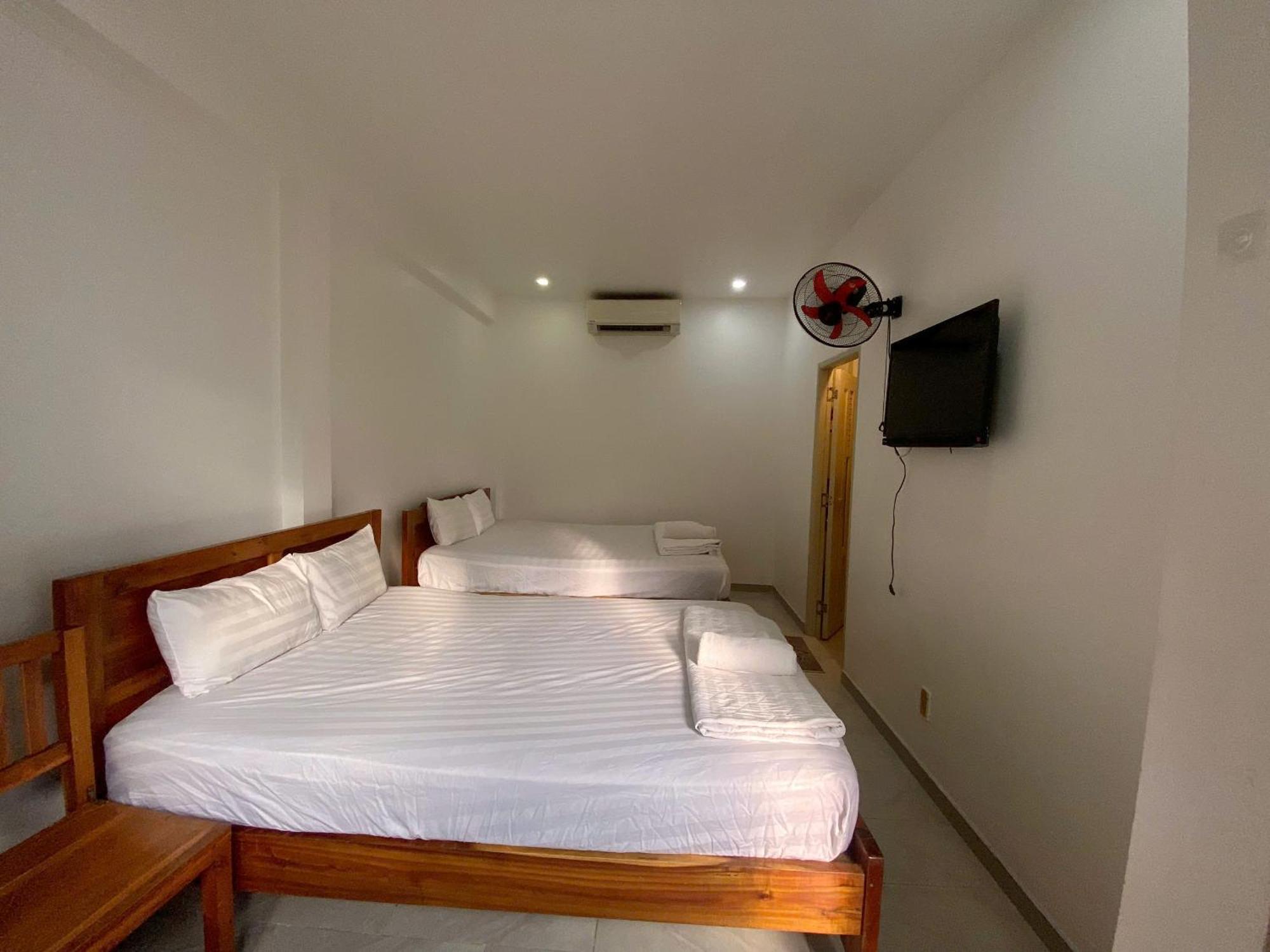 Orchid Guesthouse Дуонг-Донг Экстерьер фото
