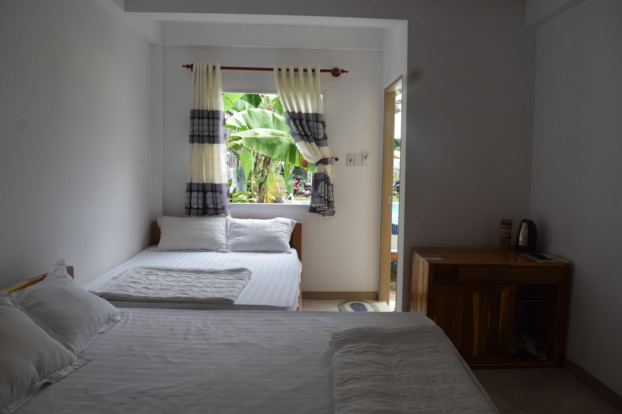 Orchid Guesthouse Дуонг-Донг Экстерьер фото